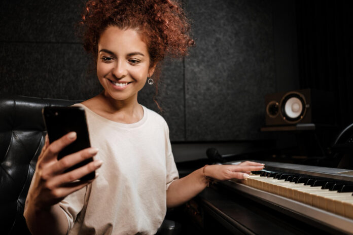 how to find the best music review sites