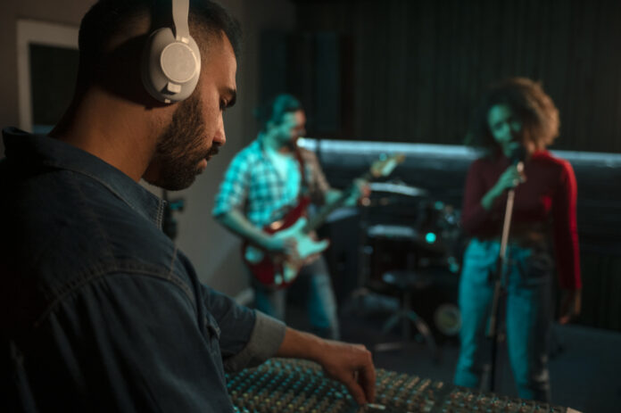 Live Bands Are Elevating Event Soundtracks Live Bands Are Elevating Event Soundtracks